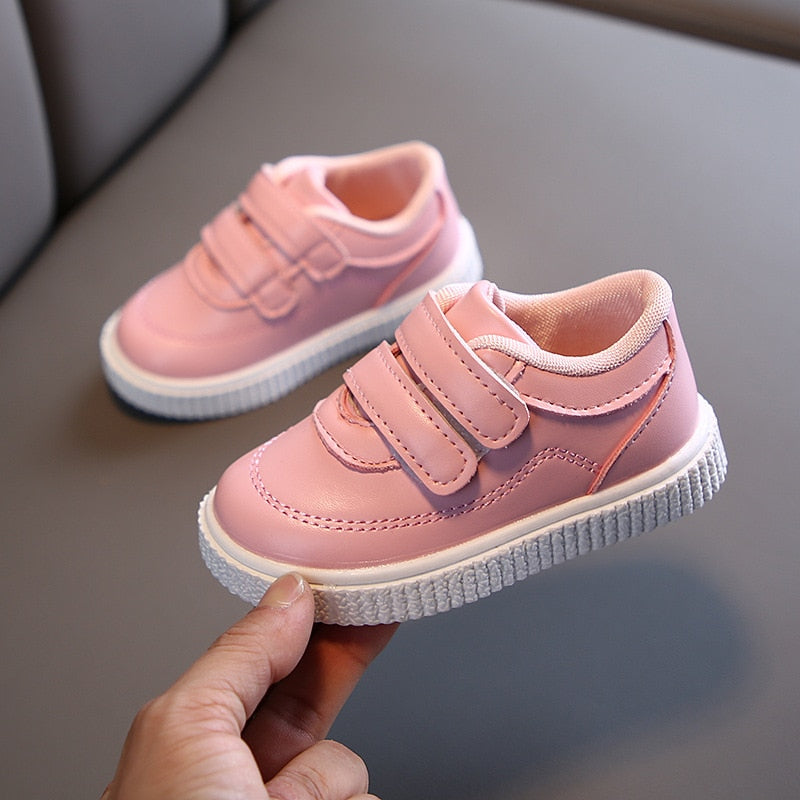 New Fashion High Quality Sneaker Children Flat Shoes Casual Running Shoes