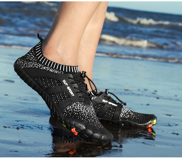 Summer New FiveFingers Men And Women Couple Upstream Shoes