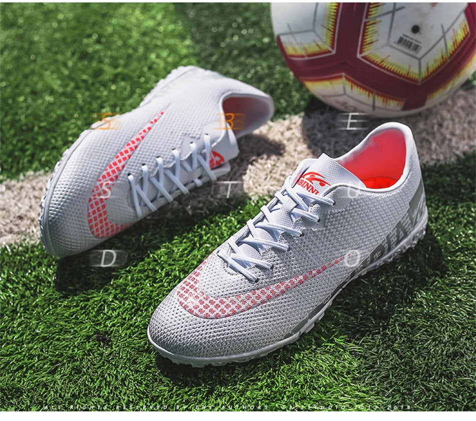 Ultralight Soccer Shoes Men Outdoor FG TF Boys Non-Slip Cleats